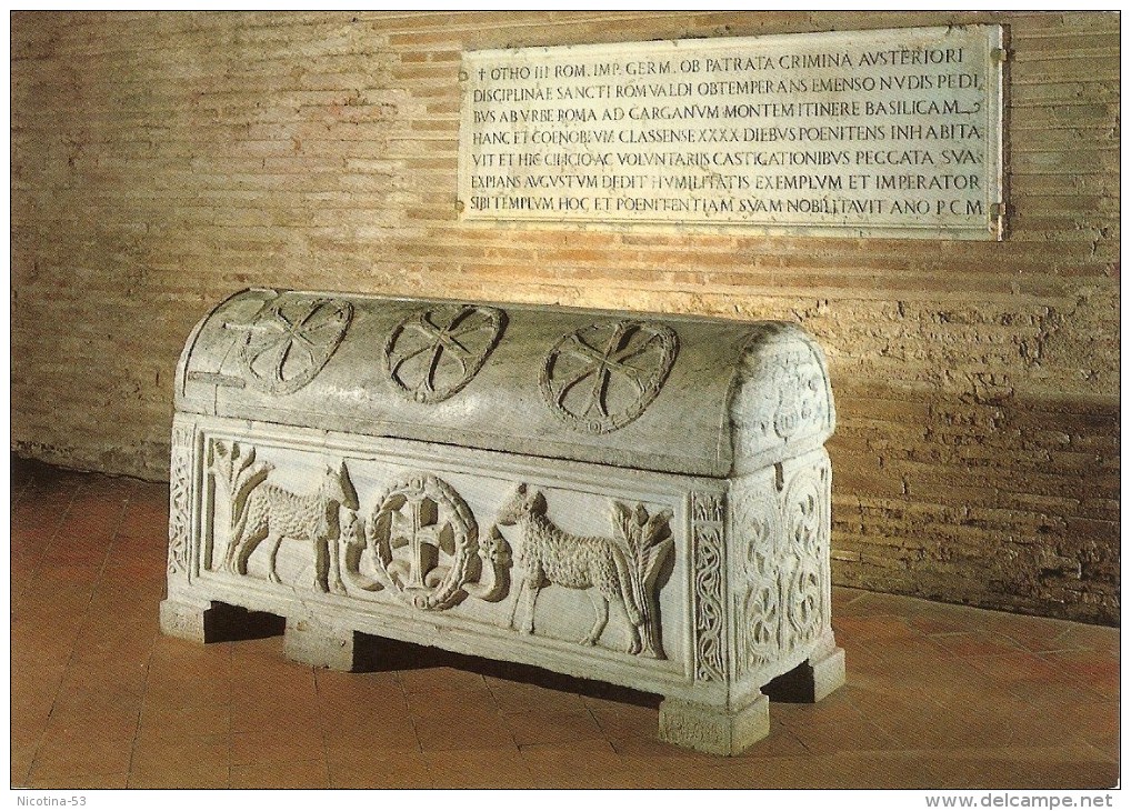 CT-N--00106  Ravenna-Basilica Di S.Apollinare In Classe (VI Secolo )Sarcofago (sec. VIII ) Lapide Di Ottone III - Ravenna