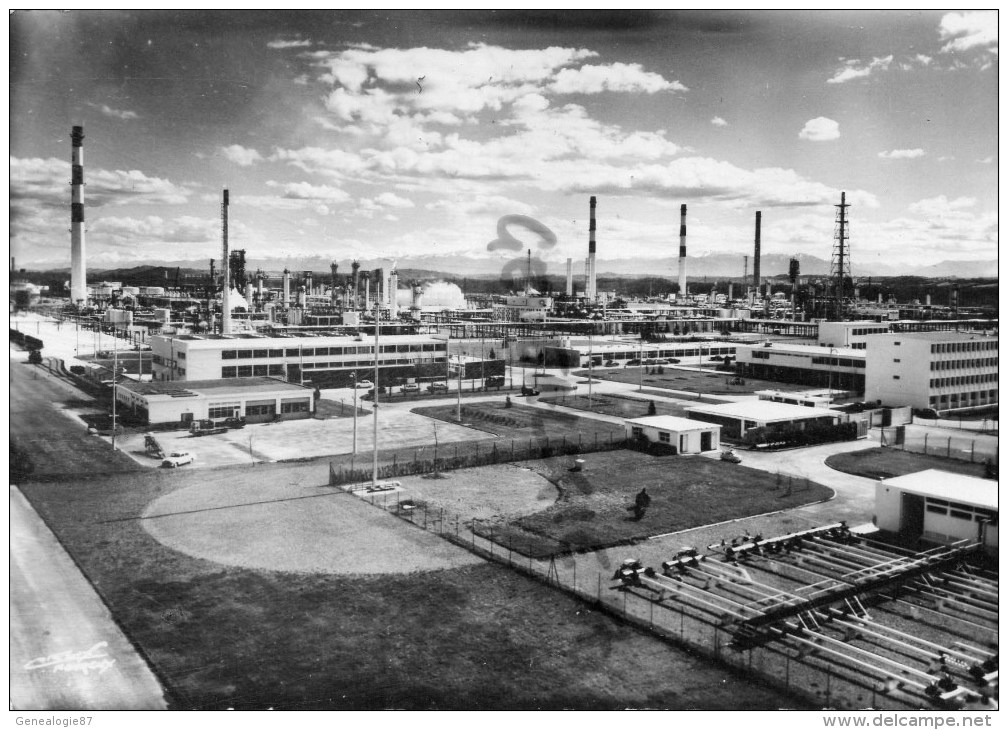 64 - LACQ - STE NATIONALE DES PETROLES AQUITAINE - VUE GENERALE DE L' USINE - PETROLE - Lacq