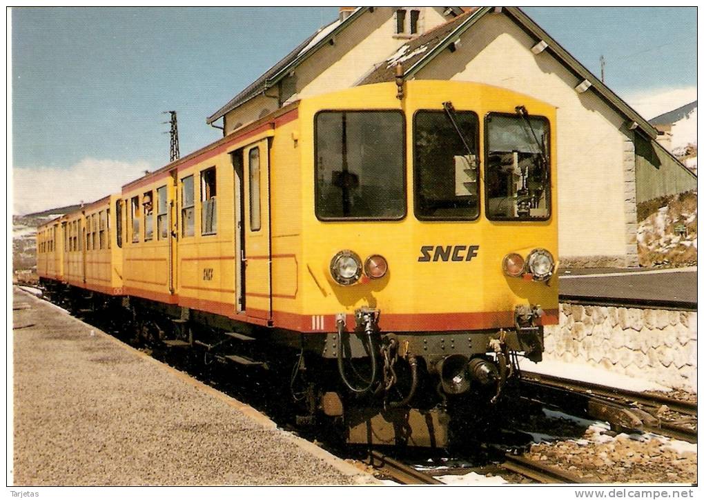 Nº304 POSTAL DE ESPAÑA DE EL TREN AMARILLO DE LA CERDANYA EN FONT ROMEU (TREN-TRAIN-ZUG) AMICS DEL FERROCARRIL - Trenes