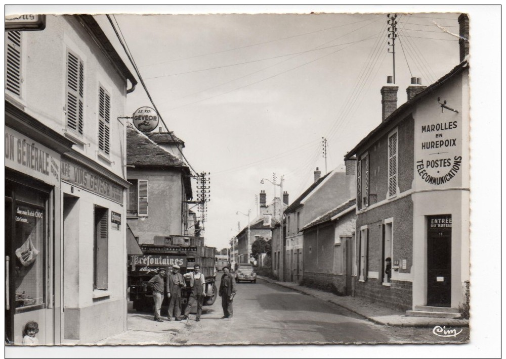 CPA DE MAROLLES EN HUREPOIX (S.O) LA GRANDE RUE VUE SUR MAGASIN VOITURE ET PERSONNAGES - Other & Unclassified