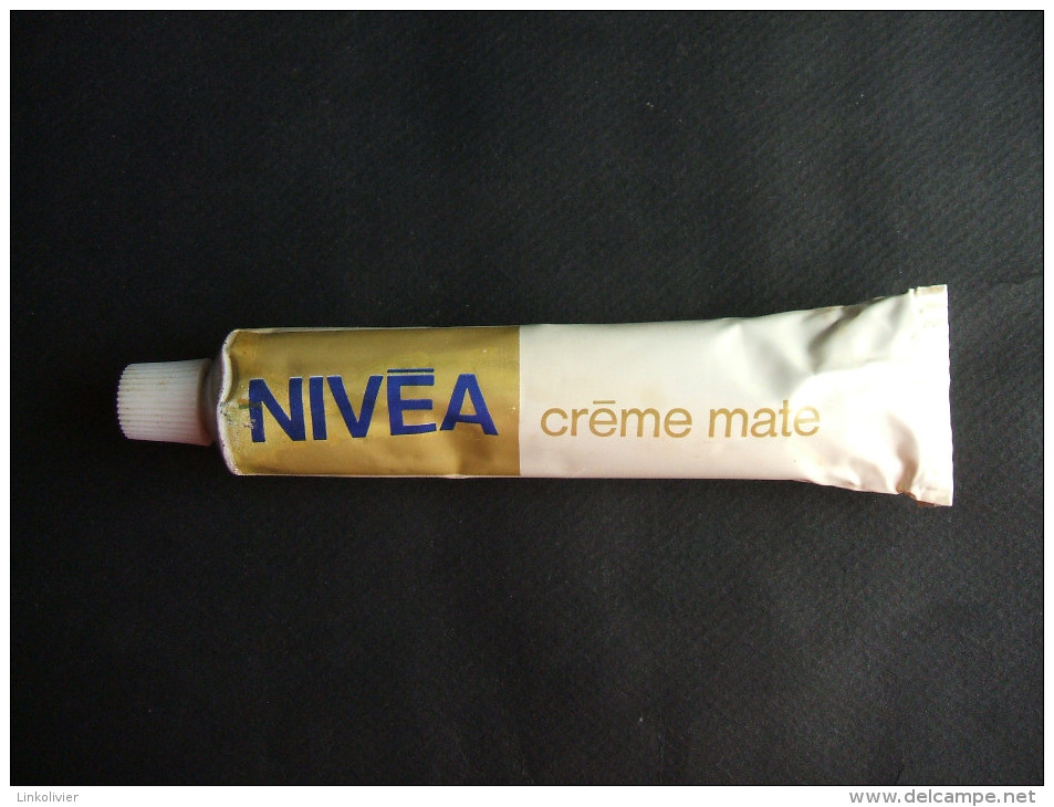 Ancien TUBE De CREME Mate NIVEA Réf 9  Saint-Maur 94 (entamé) - Productos De Belleza