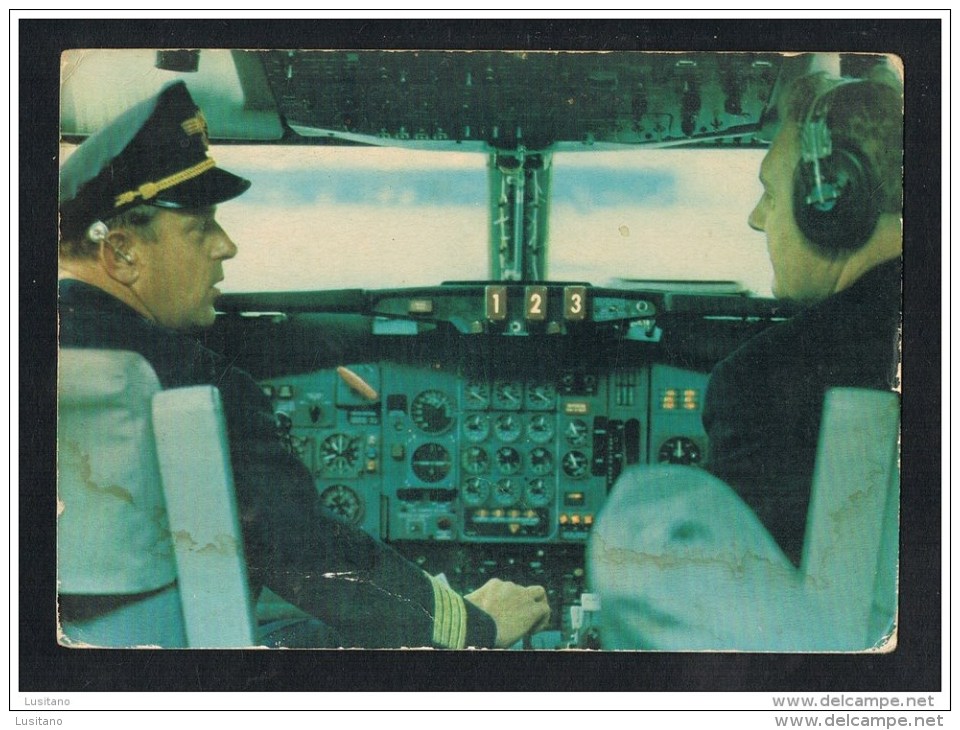 Lufthansa Cockpit Old Airlines Issue Postcard ( 2 Scans ) - 1946-....: Modern Tijdperk