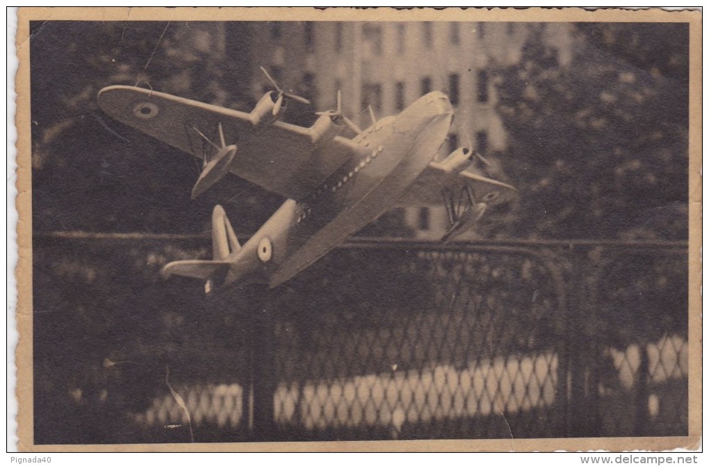 Cp , TRANSPORTS , Hydravion , Maquette Exposée - 1946-....: Moderne