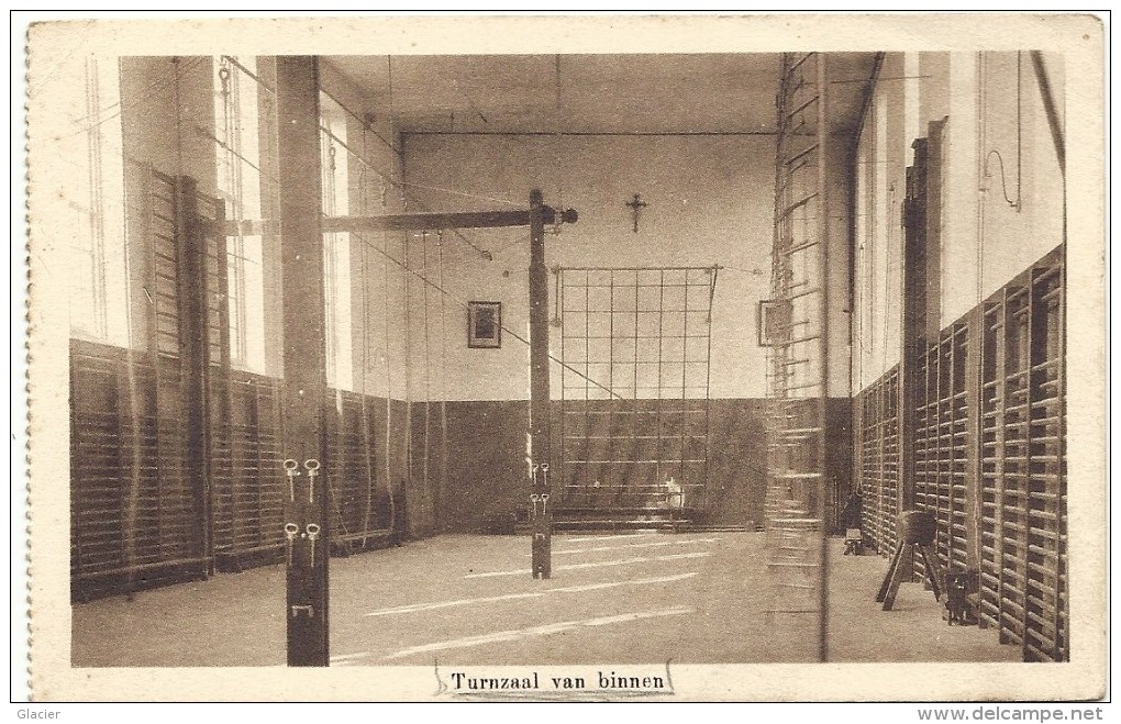 TORHOUT - Sint Jozefsgesticht - Normaalschool - Turnzaal Van Binnen - Torhout