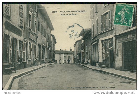 01 VILLARS LES DOMBES / Rue De La Gare / - Villars-les-Dombes