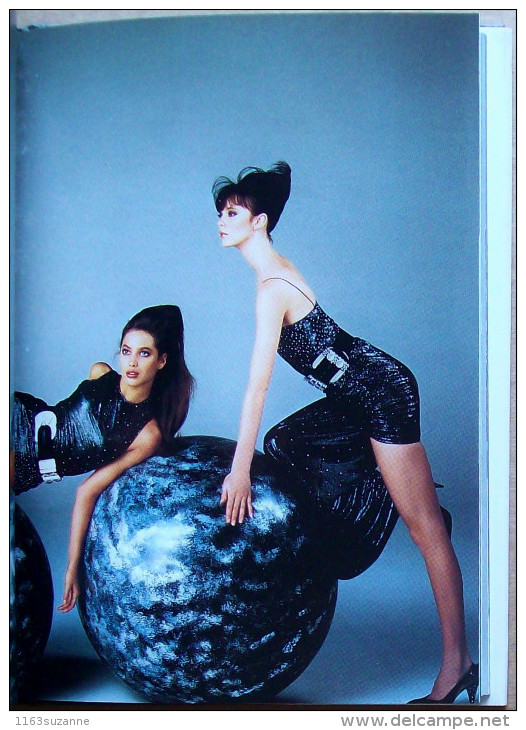 Editions Assouline 1997 > Mémoire De La Mode : VERSACE (Richard Martin) - Fashion