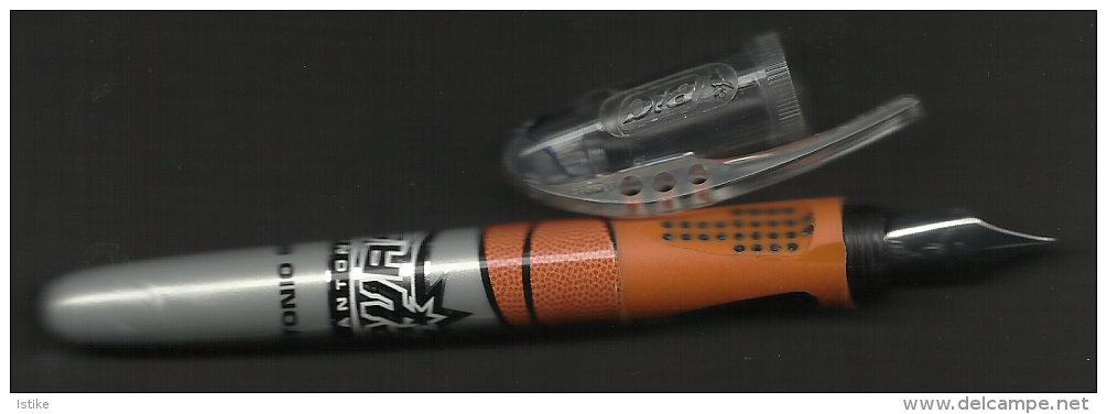 France, BIC Fountain Pen With San Antonio Spurs Advertising. - Stylos