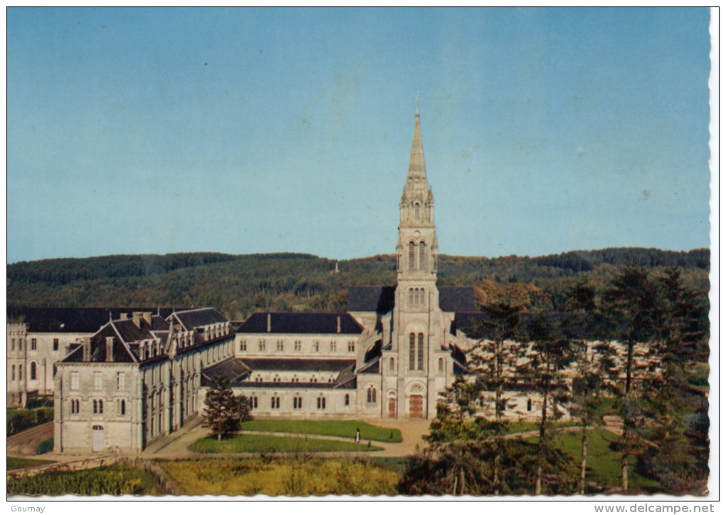 Moulins La Marche Soligny : Abbaye De La Trappe Vers Le Sud N°54 Dentelée - Moulins La Marche
