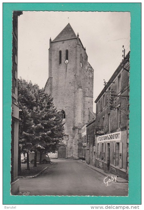 CELLES-SUR-BELLE --> Eglise Abbatiale Notre Dame De Celles - Le Clocher - Celles-sur-Belle