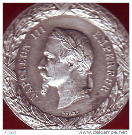 MEDAILLE NAPOLEON III EMPEREUR CAMPAGNE D ITALIE 1859 EN ARGENT GRAVEUR BARRE  SOLFERINO MAGENTA MARIGNAN TURBIGO PALEST - Avant 1871