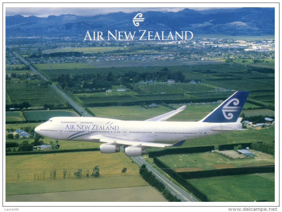 (PH 16) Aircraft - Avion - Air New Zealand 747 - 1946-....: Era Moderna