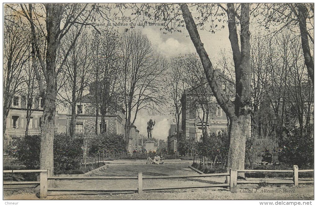 FLERS PLACE ET STATUE DU JUIF ERRANT - Flers