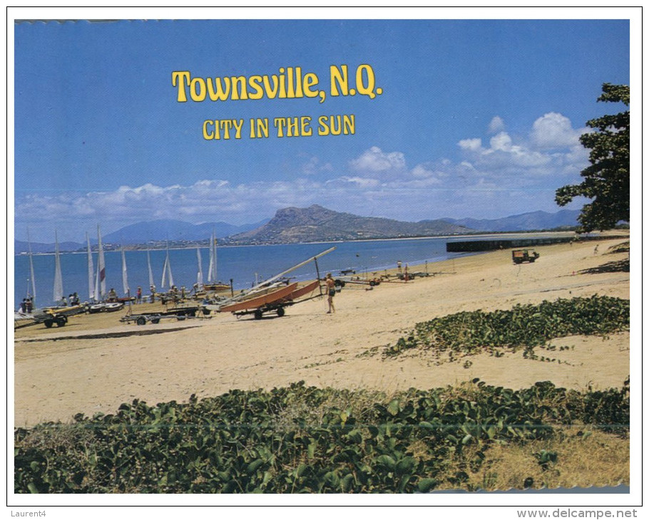 (PH 23) Australia - QLD - Townsville Beach - Townsville