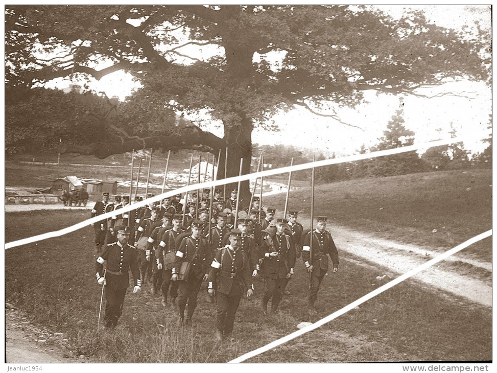 MILITAIRES SUEDOIS OU NORVEGINES ?  TIRAGE D APRES PLAQUE PHOTO EN 1899 - Andere & Zonder Classificatie