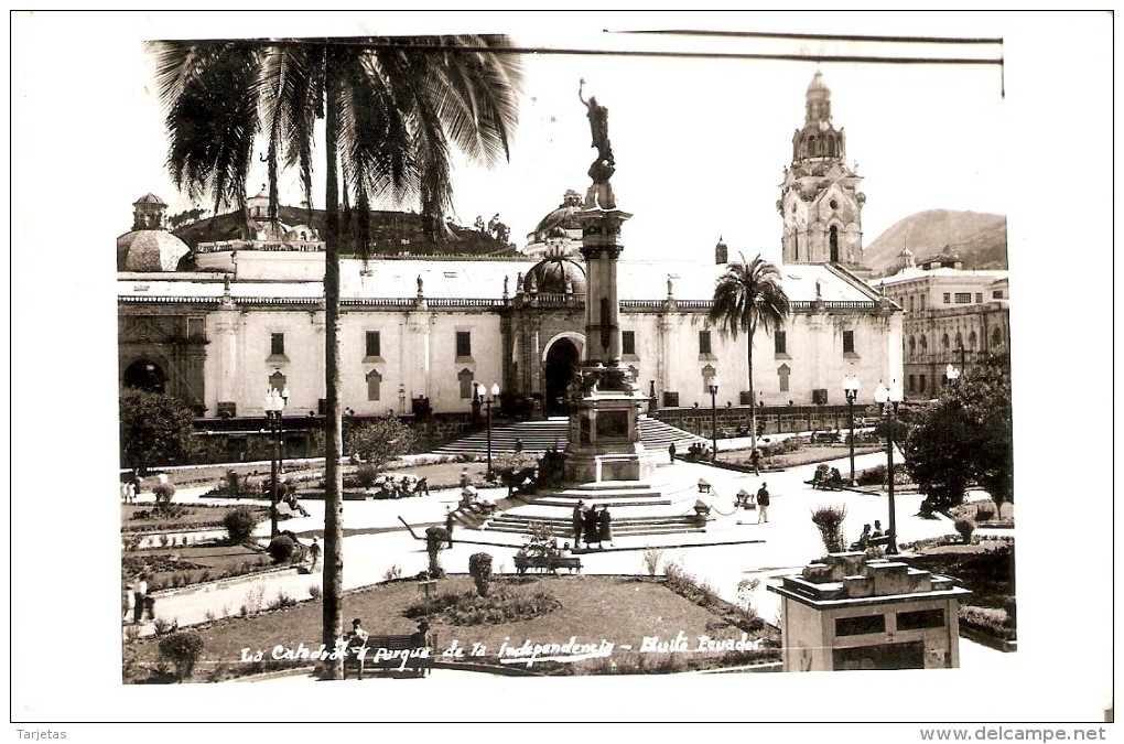 POSTAL DE ECUADOR DE QUITO DE LA CATEDRAL Y EL PARQUE DE LA INDEPENDENCIA (GEVAERT) - Equateur