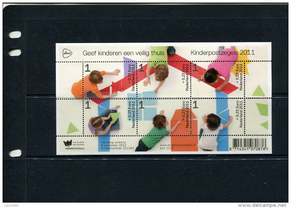 (stamp 10) Netherlands 2011 - Childrens Mini Sheet - Neufs
