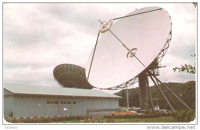 TARJETA DE NIGERIA DE UNA ANTENA PARABOLICA PARA SATELITES (SATELLITE) - Astronomia