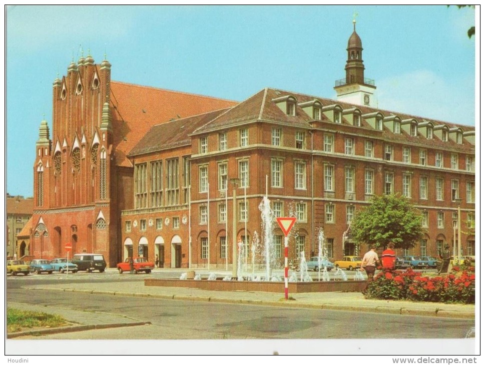 Frankfurt A.d. Oder - Rathaus With Lot Of Old Cars (Trabant)  Foto - Lehmann - Frankfurt A. D. Oder