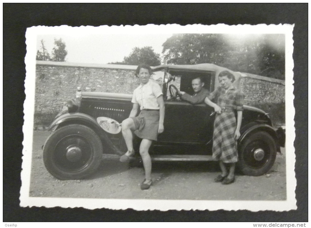 Photographie Ancienne Voiture Automobile Femmes - Photo Lugda Lumière - Automobiles