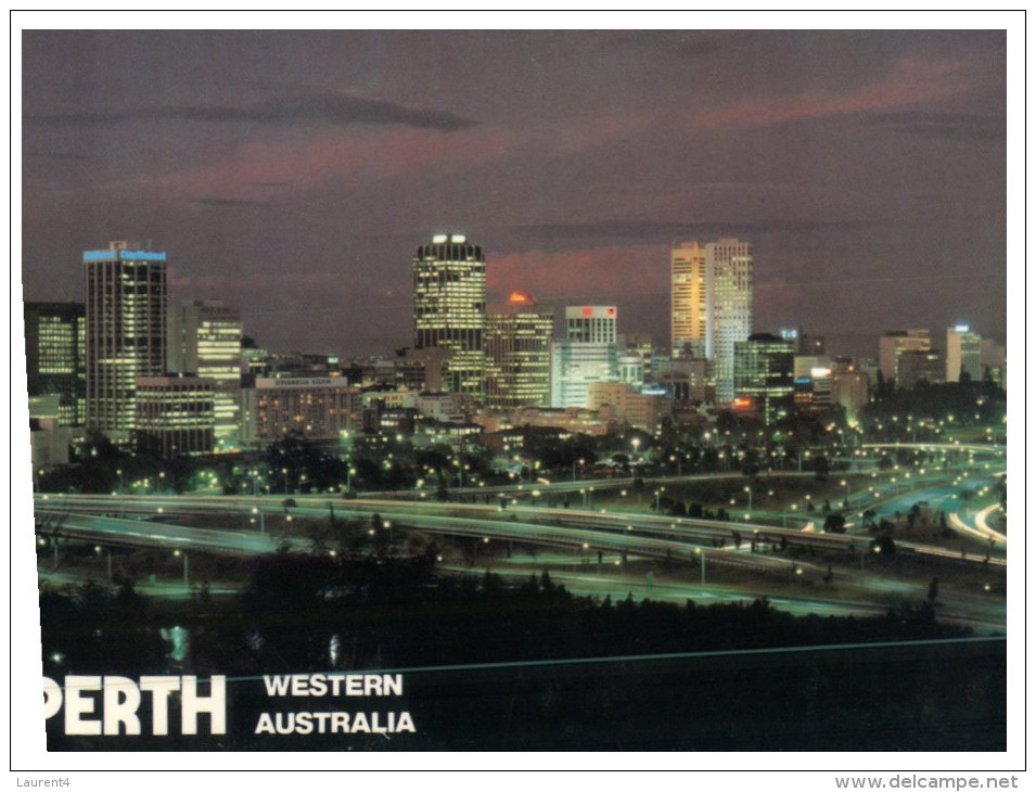 (PH 35) DLO Or RTS Postcard - Australia - WA  - Perth At Nigh - Perth