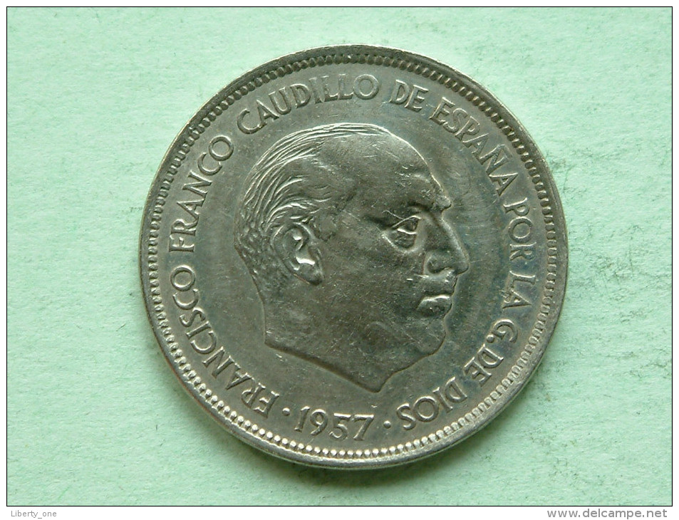 1957 ( 61 ) - 25 Pesetas / KM 787 ( Uncleaned - For Grade, Please See Photo ) ! - 25 Pesetas