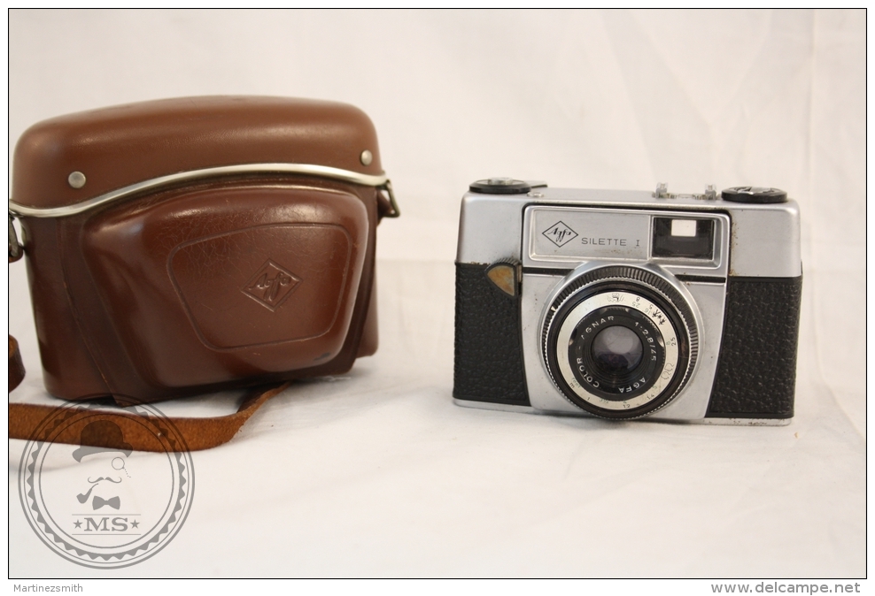 Agfa Silette I - 35mm Camera With Original Leather Case  - Color Agnar 1:2.8/45 - Made In Germany - Appareils Photo