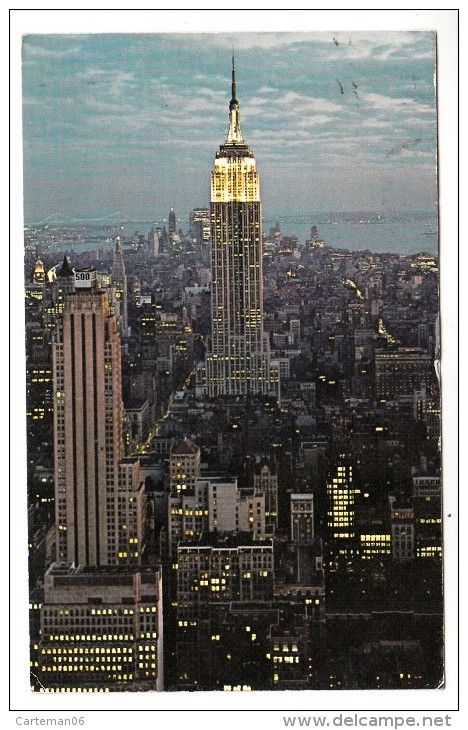 Etats Unis - Empire State Building At Night - New York City - Empire State Building