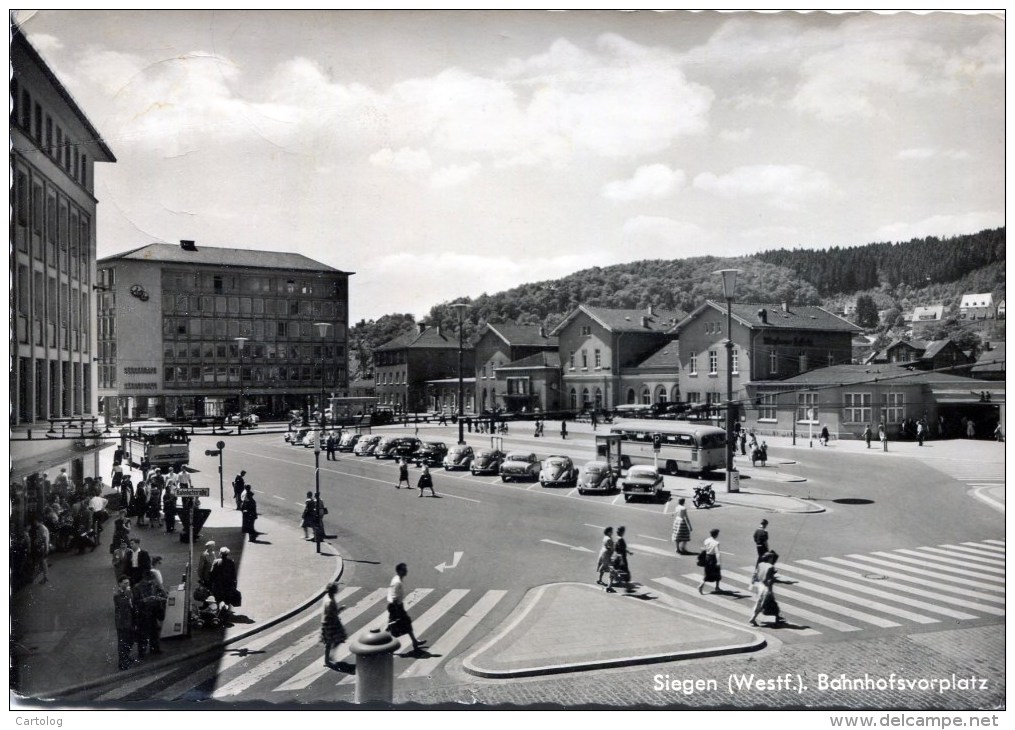 Siegen (Westf.). Bahnhofsvorplatz - Siegen