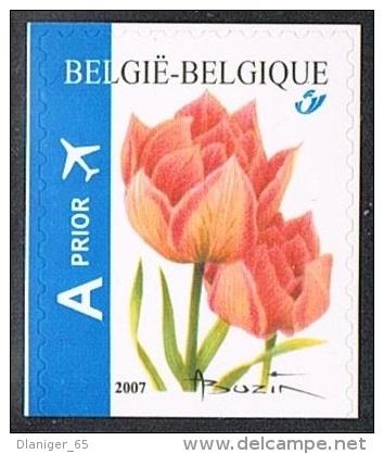 Année 2007 -  COB 3723a** -  Du Carnet B82 - Tulipe- Cote  2,40&euro; - Non Classés