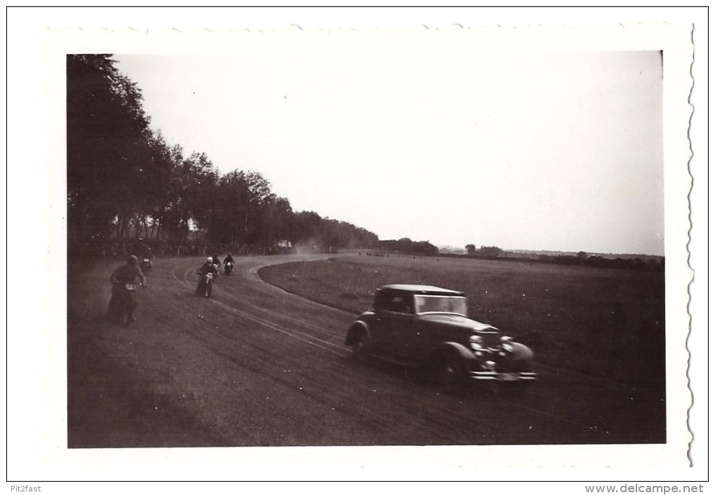 Foto Bahnrennen Um 1940 , Altötting , Motorradrennen , Motorrad , Grasbahn , Sandbahn , Speedway , Moto !!! - Motorräder