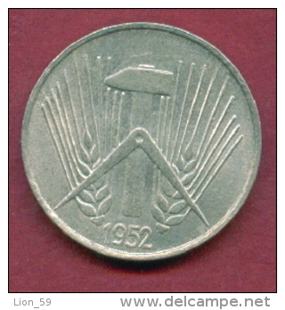 F2466 / - 5 Pfening 1952 (A) - DDR , Germany Deutschland Allemagne Germania - Coins Munzen Monnaies Monete - 5 Pfennig