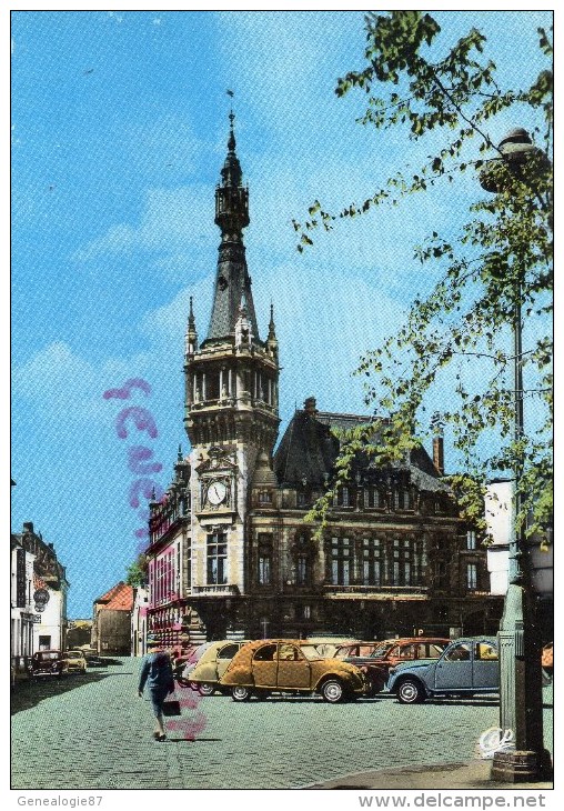 59 - TOURCOING - PALAIS DE LA BOURSE AVEC BEFFROI - 2CV CITROEN - DEUDEUCHE - Tourcoing