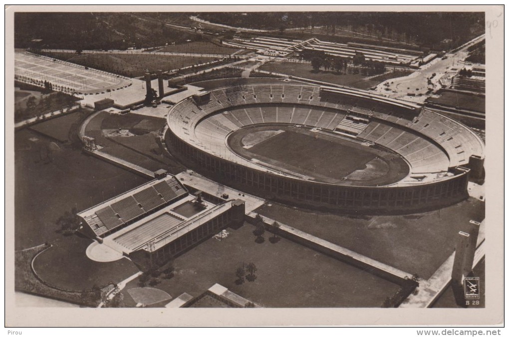 JEUX  OLYMPIQUES DE BERLIN 1936 : OLYMPIA STADION - Jeux Olympiques