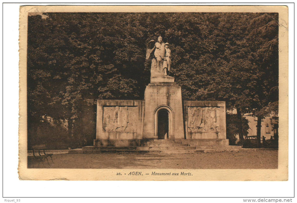 20 - AGEN - MOnument Aux Morts - Agen