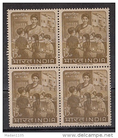 INDIA, 1963, Childrens Day, "School Meal", Food, Children´s, Teacher, Education,  Block Of 4, MNH, (**) - Unused Stamps