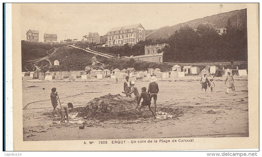 R R 406 /       C P A  - ERQUY   (22)  UN COIN DE LA PLAGE DE  CAROUAL - Erquy