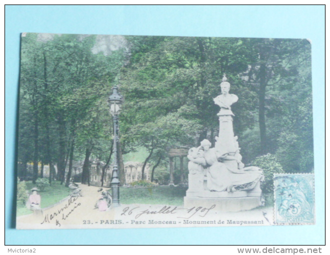 PARIS - Parc MONCEAU, Monument De Maupassant - Parks, Gärten
