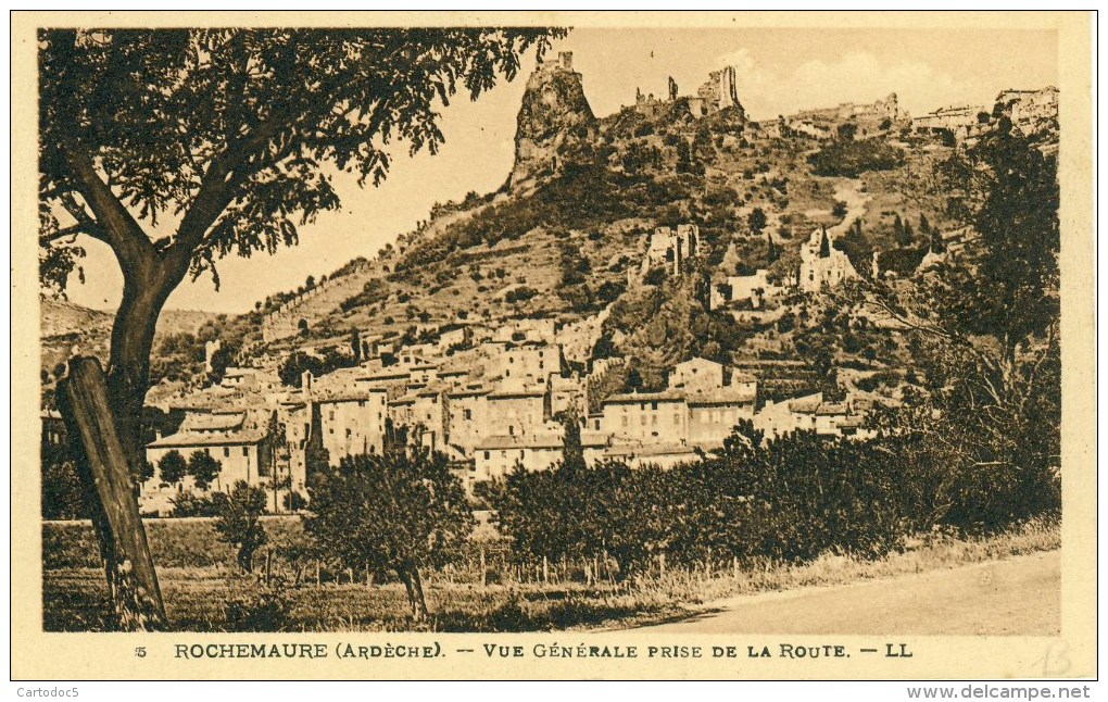 Rochemaure  Vue Générale Prise De La Route   Cpa - Rochemaure