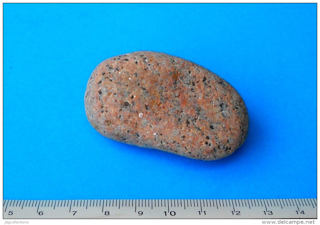 # M015 GRANIT ESTEREL - South France, Provence, Pebble Piedra Ore MineralMinerio Minerai Minerale Erz Granito - Minerals