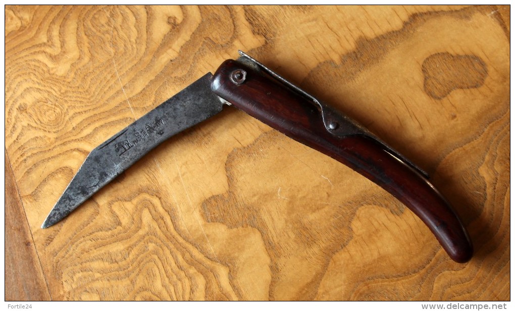 Vieux COUTEAU Pliant Okapi Germany Ouvert : 23,5 Cm Long ; Fermé : 14 Cm Long. - Armes Blanches