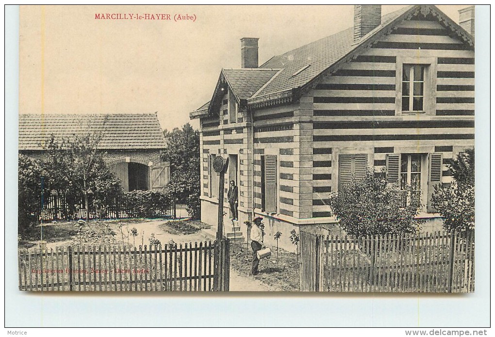 MARCILLY LE HAYER  - La Maison Du Barbier. - Marcilly