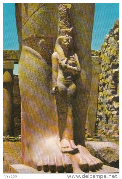 CPA LUXOR- PINUTEM PHARAON AND HIS WIFE STATUES - Louxor