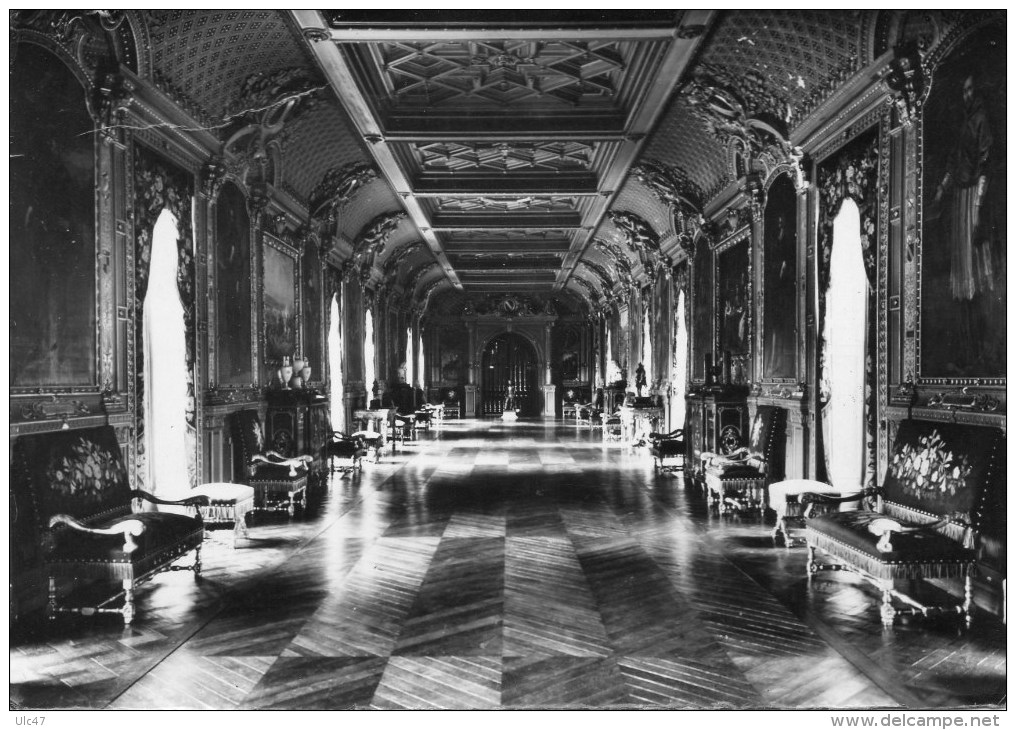 - 28 - Château De MAINTENON. - La Galerie Des Ancêtres - - Maintenon