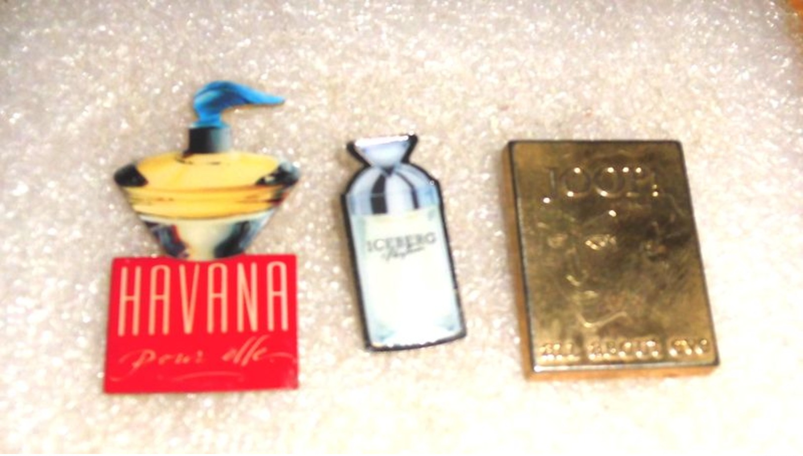 Pin`s  -  Vonvon1964  - Havana  Joop Eisberg - Parfum