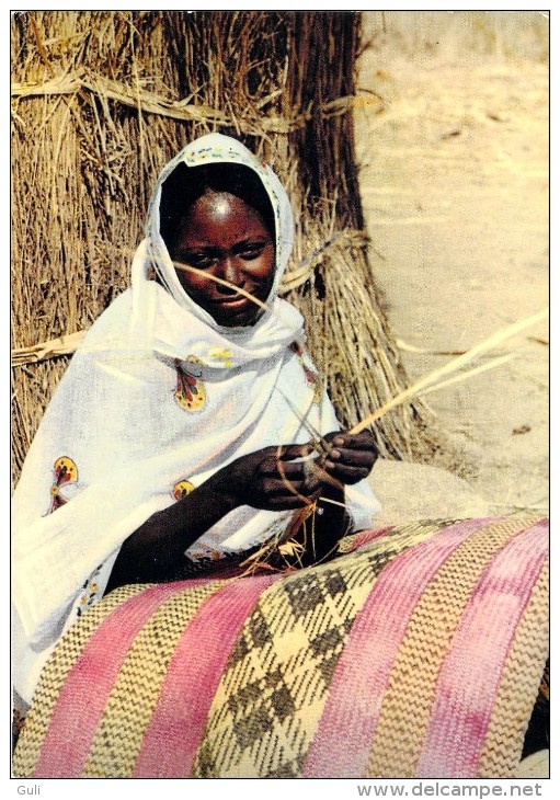 ETHIOPIE ETHIOPIA Local Crafstman  (artisan  Femme ) -  *PRIX FIXE - Ethiopie