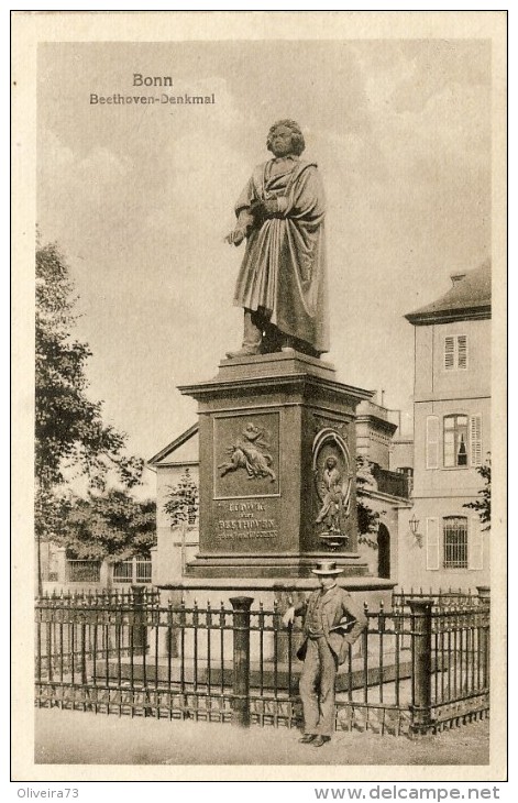 BERLIN. Bismarckdenkmal Und Siegessäule - 2 Scans - Tiergarten