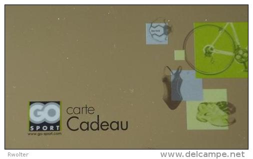 @+ Carte Cadeau - Gift Card : GO SPORT - CARTE ARGENTEE. - Cartes De Fidélité Et Cadeau