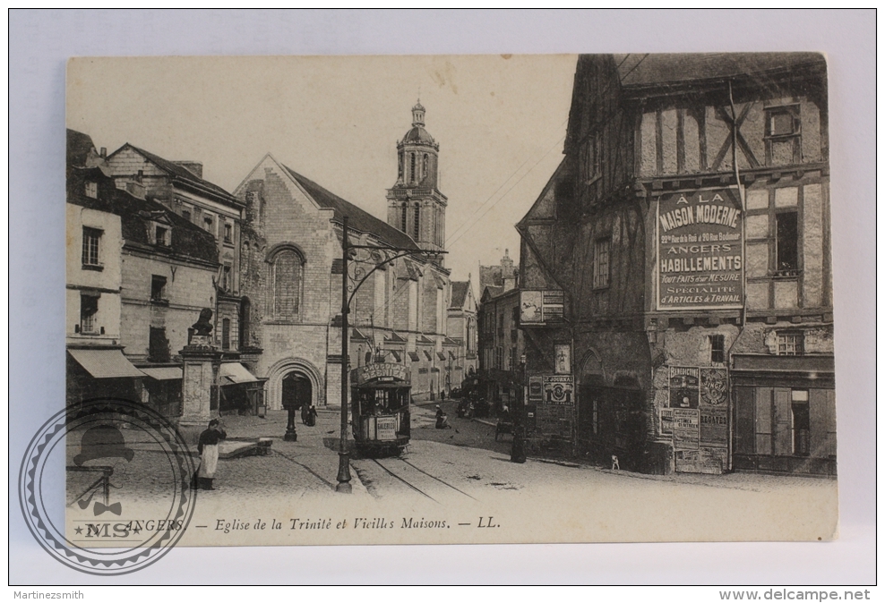 Postcard France -  Angers - Eglise De La Trinitè Et Vieilles Maisons/ Trinity Church And Old Houses - Unposted - Angers