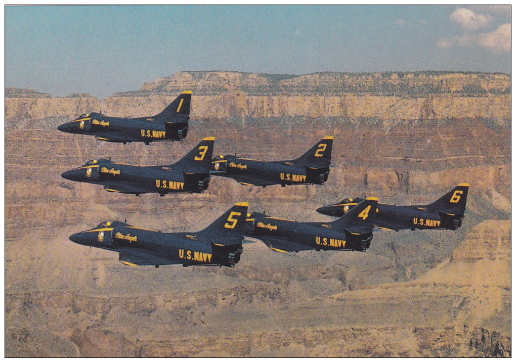 Douglas A-4F "Skyhawk" Jet Airplanes "Blue Angels" 1974-86 - 1946-....: Ere Moderne