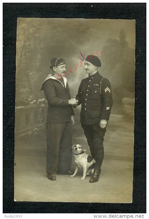 25:58: MILITARIA : CARTE PHOTO MILITAIRE X BREST X MARINE MARIN & SON CHIEN & COPAIN SOLDAT SUR LE COL 6 : - Personnages